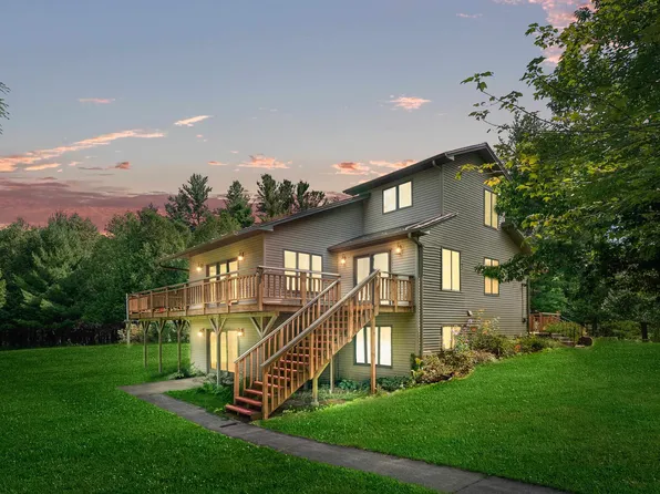 6565 S Preston Rd, Superior, WI 54880