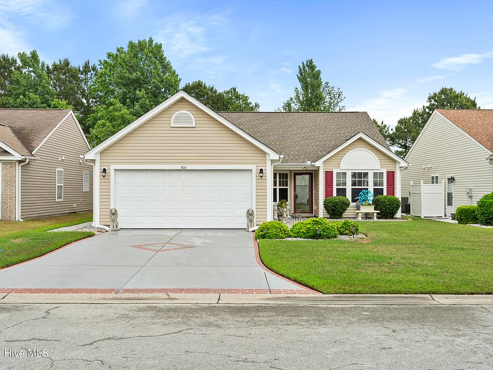 1st image of 914 Elderberry Lane SW