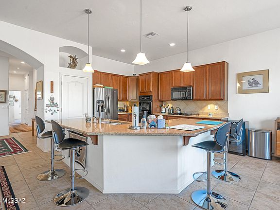 4th image of 8995 S Placita Rancho De La Vis