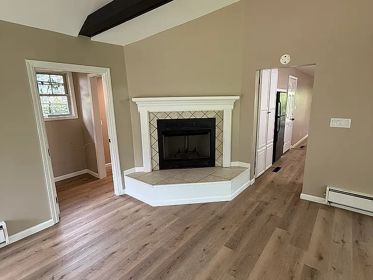 1458 Blaine Dr — Photo 13