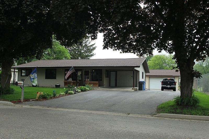1st image of 1116 Lisbon St
