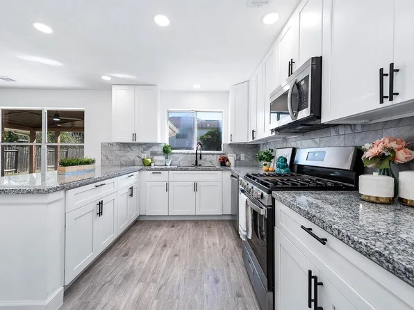 7427 Bannon Field Ln, Richmond, TX 77407