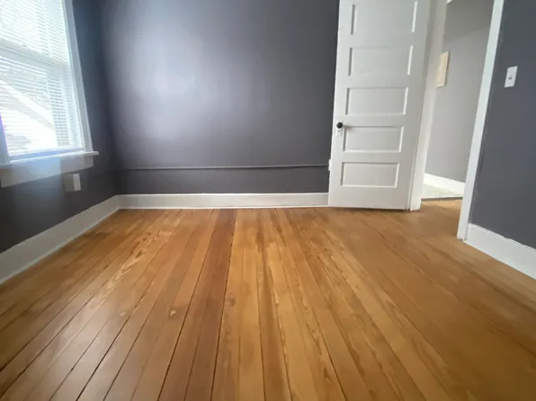 916 W Lovell St APT 5, Kalamazoo, MI 49007