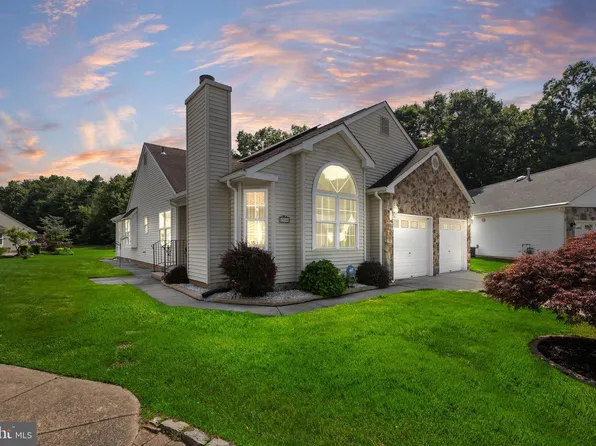 504 Saint Martin Ct, Williamstown, NJ 08094