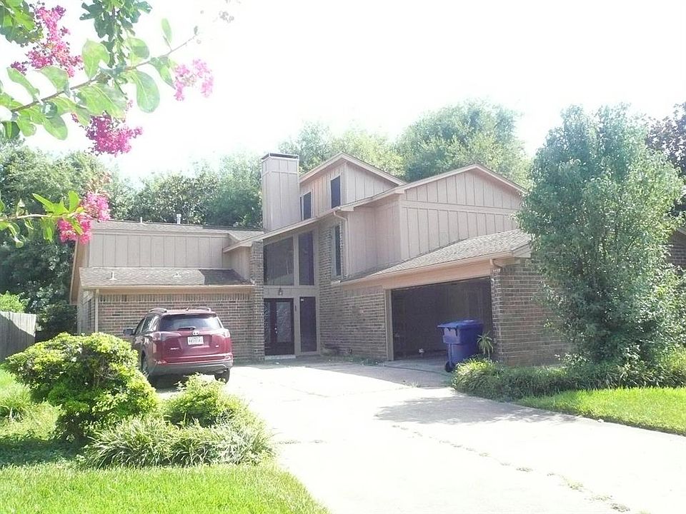 1st image of 2927 Hampton Dr