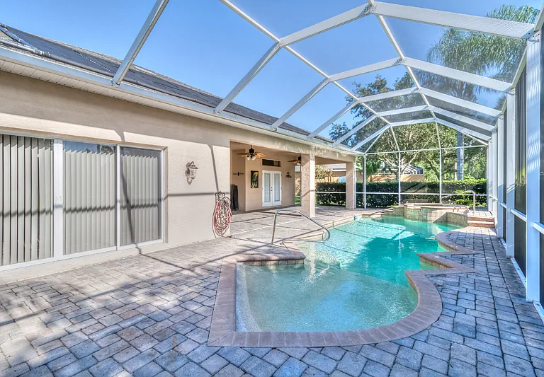 4213 Mayfair Ln — Photo 25