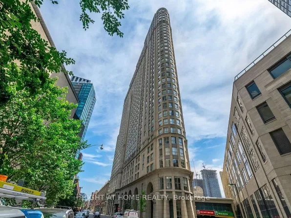 25 The Esplanade, Toronto, ON
