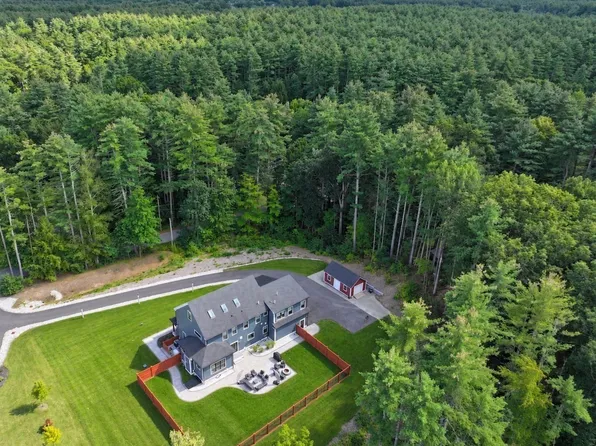 1 Maple Ave, Groton, MA 01450