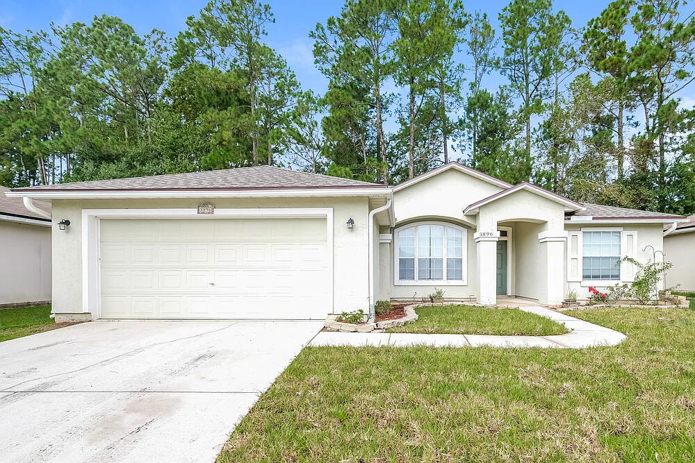 3 bed, 2.0 bath, 1589 sqft, $1,880 — Photo 1