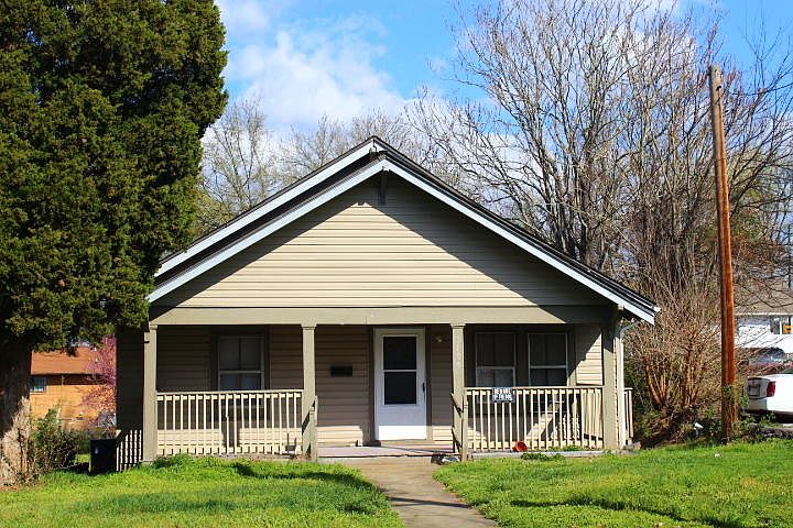 1st image of 2109 McCalla Ave
