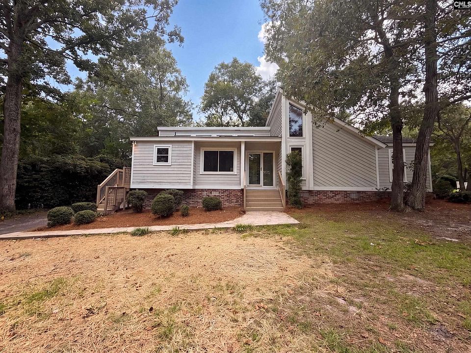 1st image of 108 W Lake Dr