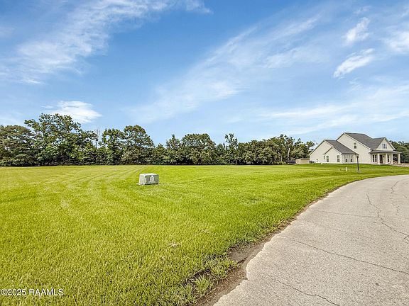 3rd image of 5316 Belvedere Dr E