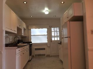 863 E 48th St #1, Brooklyn, NY 11203