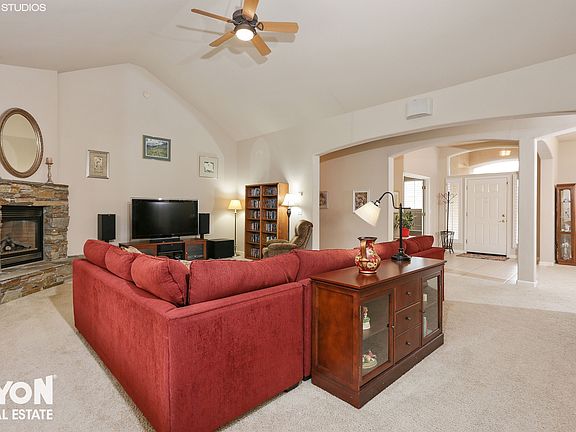 5th image of 3664 Mira Loma Dr