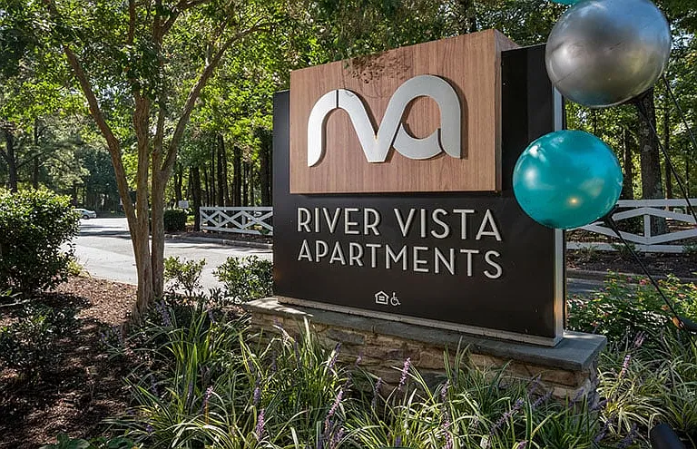 River Vista Apartments — Photo 26