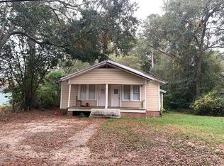 804 Branton Ave #B, Columbia, MS 39429