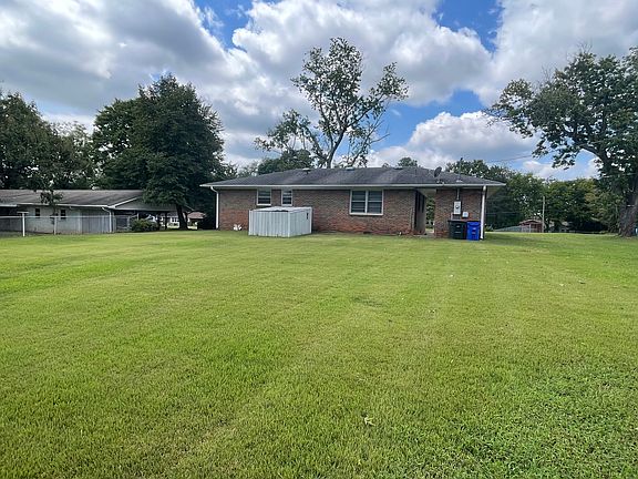 5th image of 2306 Belview Rd