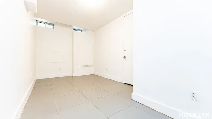 Rented by Nooklyn NYC LLC | media 20