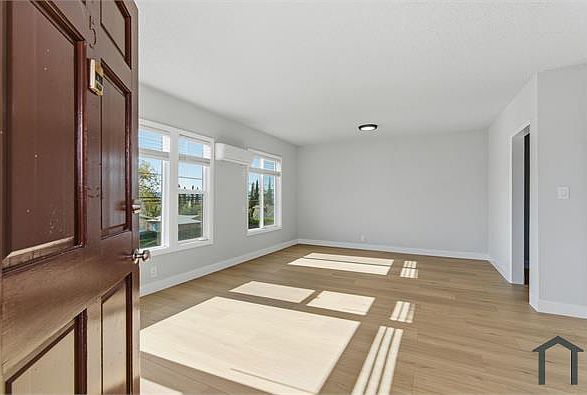 1st image of 4077 W 23rd St APT 5