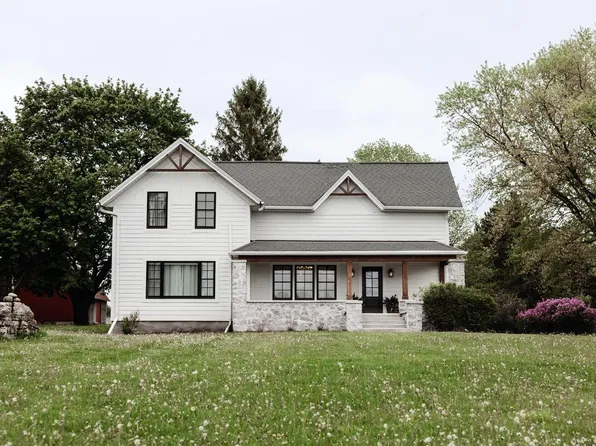 W452 County Road O, Hartford, WI 53027