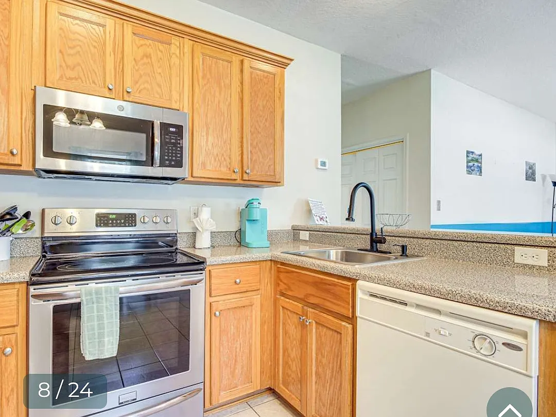 2 bed, 950 sqft, $1,800 — Photo 3