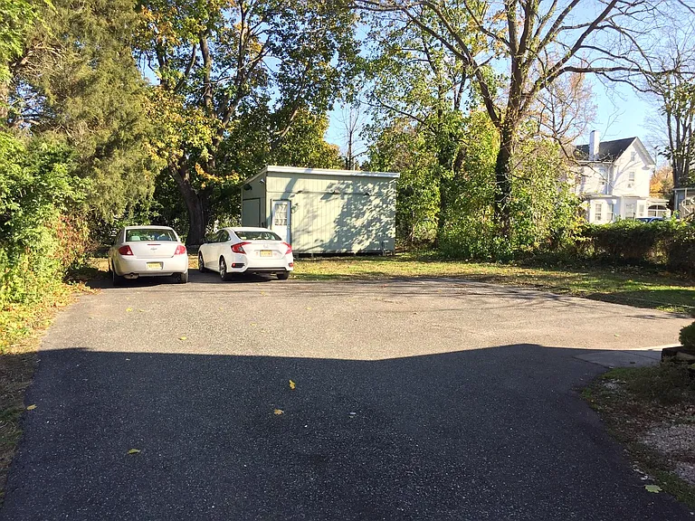 6 Reading St — Photo 5