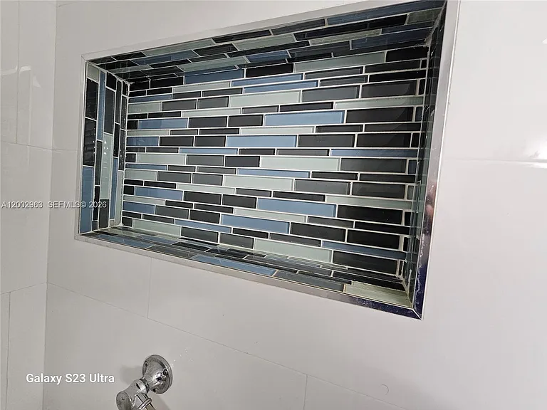 20400 W Country Club Dr #508 — Photo 10