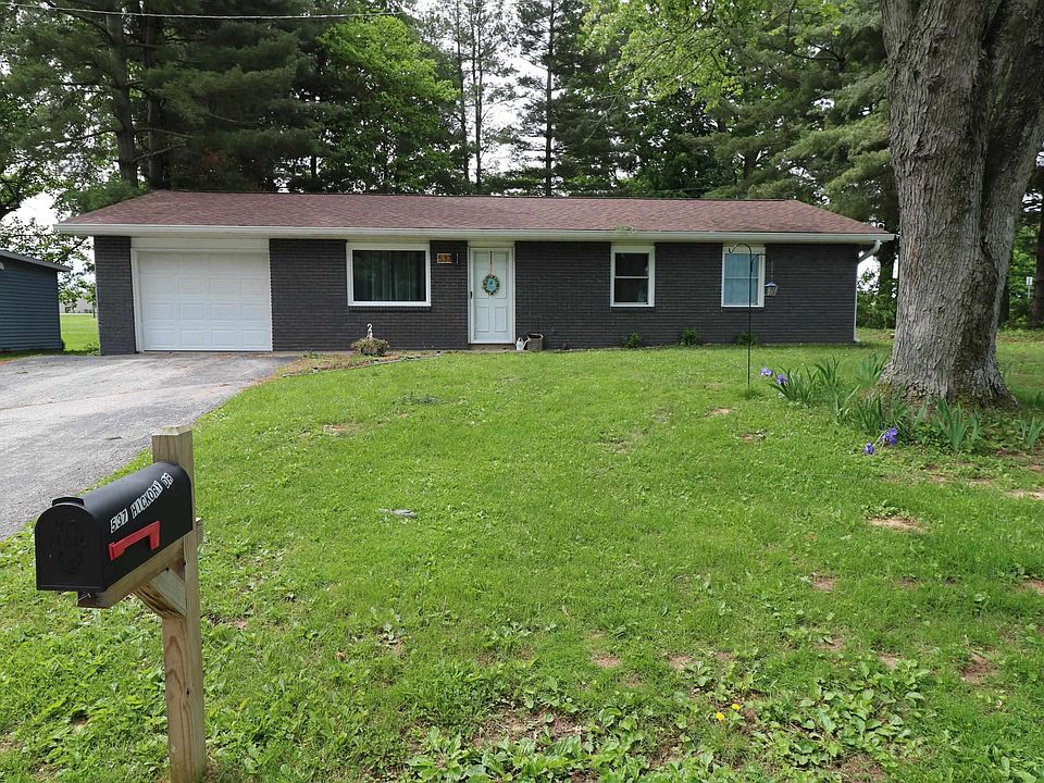 1st image of 537 W Hickory Dr