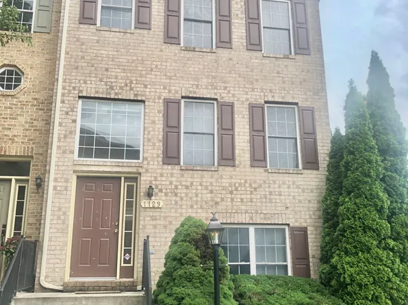 1129 Lindsay Ln, Hagerstown, MD 21742