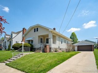 247 Trask St, Aurora, IL 60505