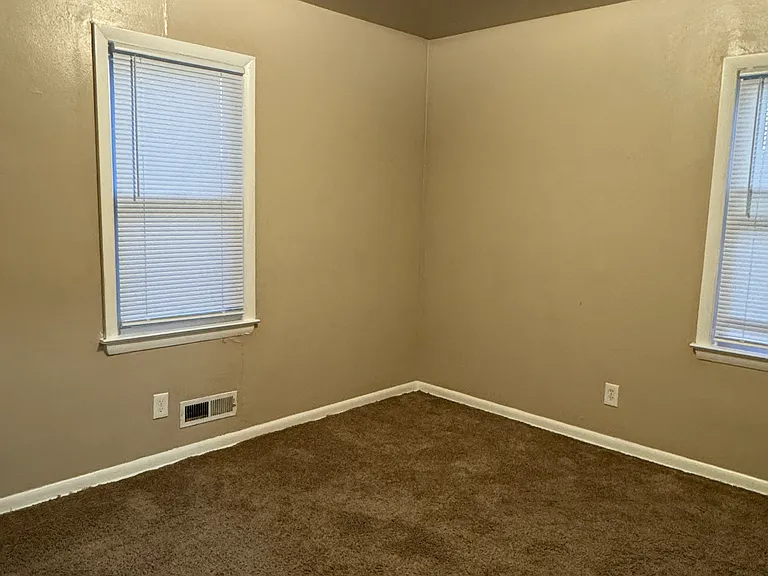 6932 W Oklahoma Ave #1 — Photo 8