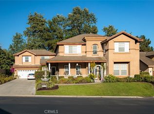 1045 Inverlochy Dr, Fallbrook, CA 92028