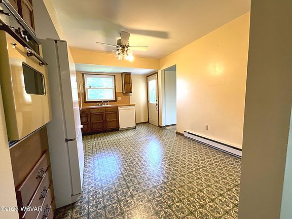 4th image of 133 Chippewa Ln