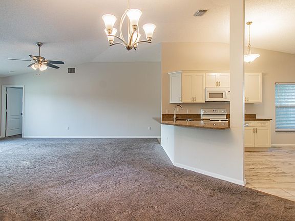 5th image of 13341 Prestwick Dr