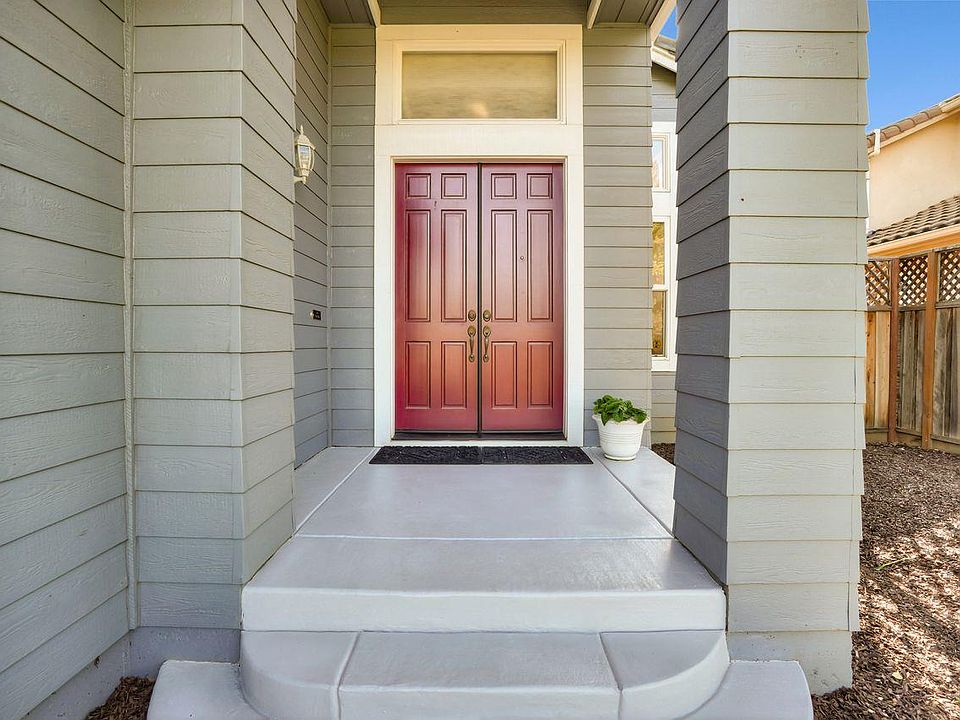 1st image of 17655 Serene Dr