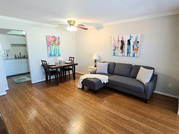 4th image of 1030 N Harrison Ave APT 305