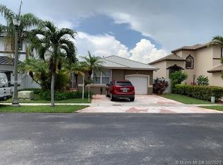 16113 SW 69th Ter, Miami, FL 33193