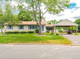 17 Cora St, Enfield, CT 06082