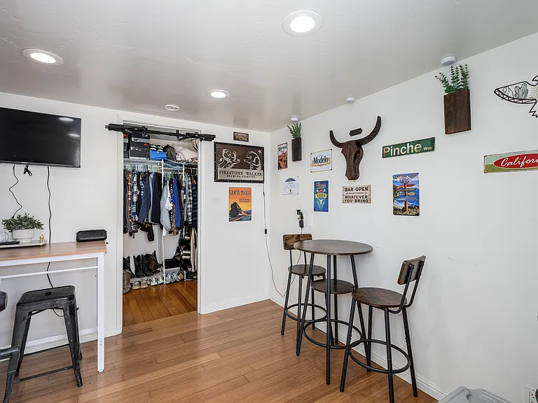 150 Pinal Ave #B — Photo 9