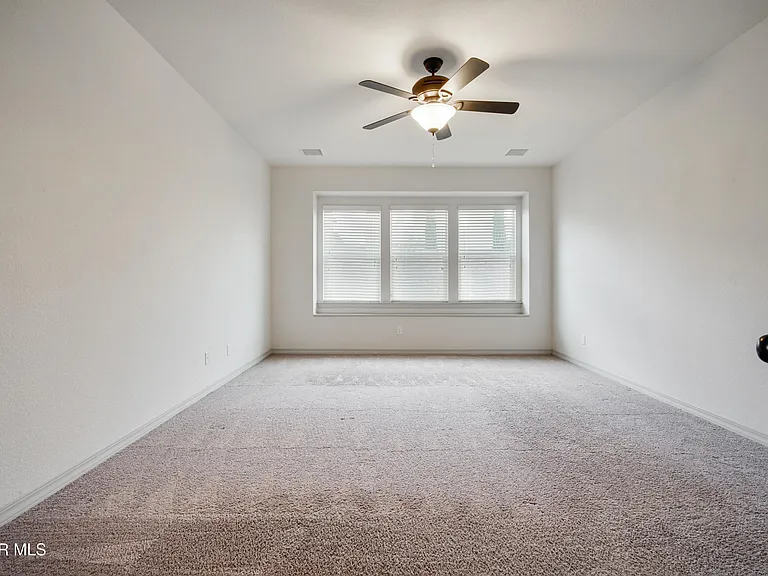 11393 Bullseye St — Photo 17