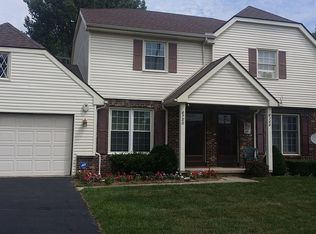 6750 Woodlake Dr #6750, Toledo, OH 43617