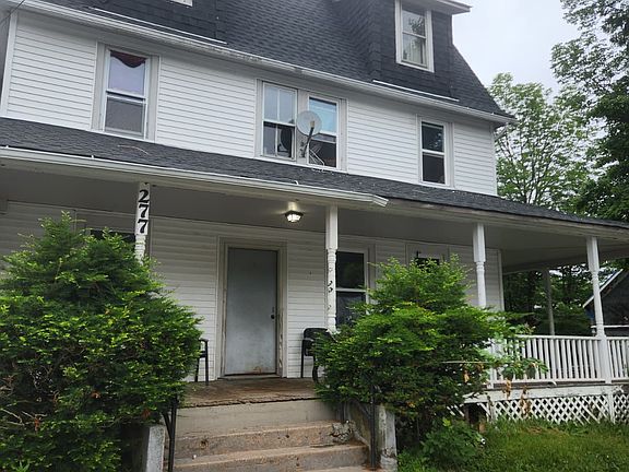 2nd image of 277 Chestnut St #1