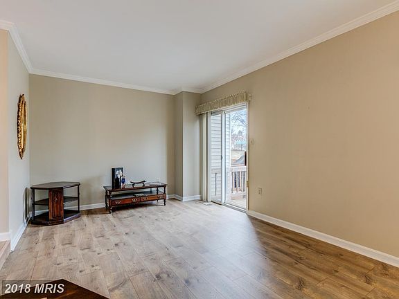 Living Room exit to Deck