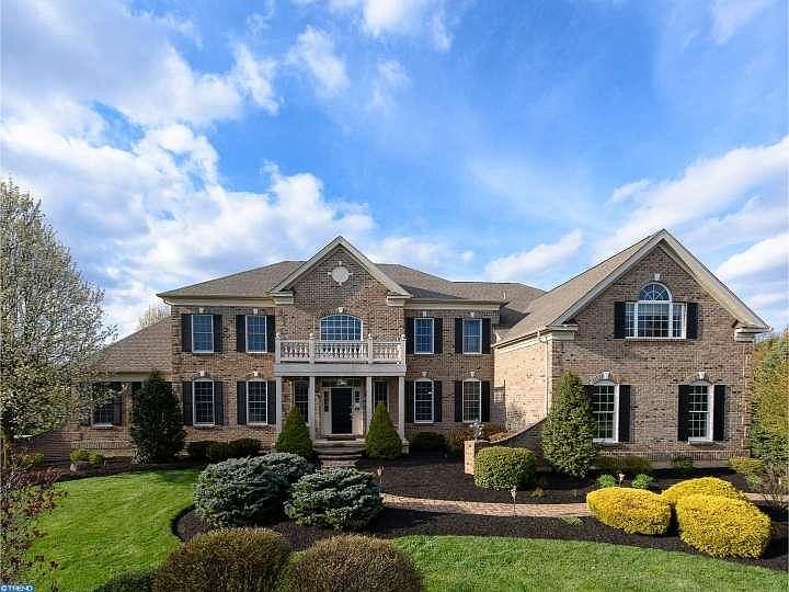 1st image of 106 Marigold Ct
