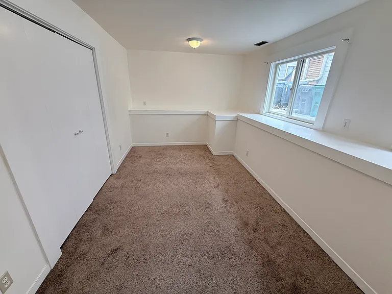 5263 Locksley Ave — Photo 19