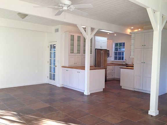 5th image of 30700 Manzano Dr