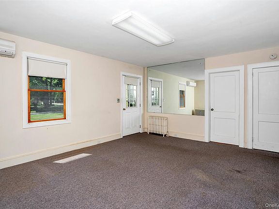 4th image of 33 Laurel Drive
