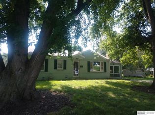 1009 Mayfield Ave, Omaha, NE 68132