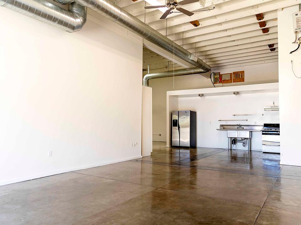 1st image of 223 W Emporia St #4