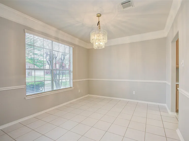 411 Green Stone Ct — Photo 6
